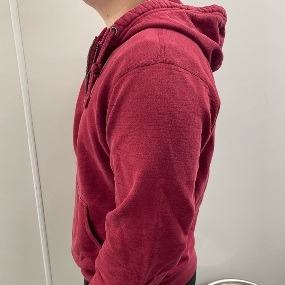 🍂 Men’s Wind River Red Quater-Zip Sweater Hoodie - Size Medium 🧥 - Picture 9 of 15